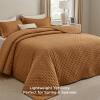 imageBedsure King Quilt Set  Ultra Soft Quilt Bedding Set for Green Bedroom Decor Lightweight AllSeason King Size Comforter with 2 Pillow Shams Dark Green Summer Bedspread Coverlet 106x96 Inch13  Honey Ginger  Clover