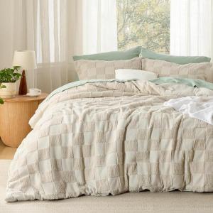 imageBedsure Queen Size Comforter Set Beige Boho Tufted Bed Set Checkered Farmhouse Shabby Chic Bedding 3 Pieces 1 Plaid Geometric Comforter and 2 Pillow Shams01  Beige  Tufted Checkboard