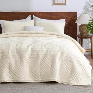 imageBedsure Boho Quilt King Size  Lightweight Bedspread King Size with Geometric Stitched Pattern White Farmhouse Soft Bedding Set Coverlet with 2 Pillow Shams for All Seasons 106x96 inches04  Pearled Ivory