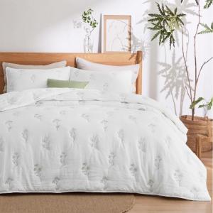 imageBedsure Botanical Floral Quilt Queen Size for Modern Farmhouse Decor Luxurious Summer Bedding Set Super Soft Bedspread Queen Size Lightweight Comforter with 2 Pillow Shams Blue 90x96 InchWhite