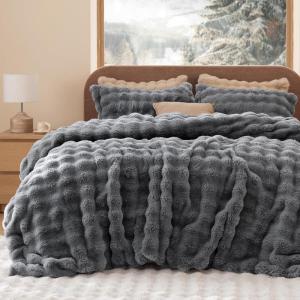 imageBedsure Fluffy Christmas Duvet Cover Set  Ultra Soft Plush Shaggy Comforter Cover Queen Size Warm Flannel Fleece Bed Sets for Winter 3 Pieces Gingerbread Man Pattern Green04  Grey No Comforter