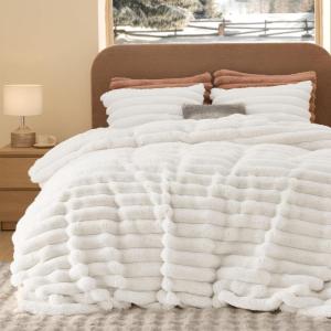 imageBedsure Fluffy Christmas Duvet Cover Set  Ultra Soft Plush Shaggy Comforter Cover Queen Size Warm Flannel Fleece Bed Sets for Winter 3 Pieces Gingerbread Man Pattern Green02  White Stripe No Comforter