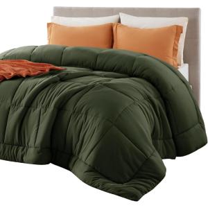 imageBedsure Comforter Duvet Insert  Quilted Comforters Queen Size All Season Duvet Down Alternative Bedding with 8 Tabs Gifts for WomenMen Olive Green Queen 88 x 88 Inches