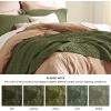 imageBedsure Quilts Queen Size  Lightweight Bedspreads Queen Size with Classic Honeycomb Quilting Soft Quilt Bedding Set White Comforter Set Coverlet for All Seasons with 2 Pillow Shams 90 x 96  SkinFriendly Soft AllSeason Comfort Breathable Lightweight Machine Washable15  Olive Green