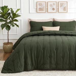 imageBedsure Green Bedspreads Queen Size  Ultra Soft PreWashed CloudLike Quilt Set Bedding Summer Queen Size Quilt Breathable amp Cozy Coverlets for All Season with 2 Matching Shams 90x96 Inches01  Olive Green