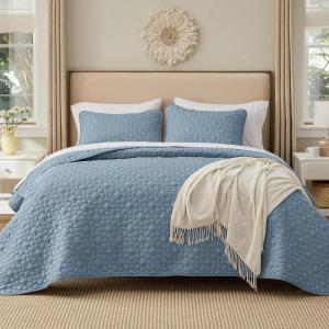 imageBedsure Quilts Queen Size  Lightweight Bedspreads Queen Size with Classic Honeycomb Quilting Soft Quilt Bedding Set Taupe Comforter Set Coverlet for All Seasons with 2 Pillow Shams 90 x 96  SkinFriendly Soft AllSeason Comfort Breathable Lightweight Machine Washable11  Dusty Blue Lucky Star
