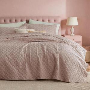 imageBedsure Quilts Queen Size  Lightweight Bedspreads Queen Size with Classic Honeycomb Quilting Soft Quilt Bedding Set Taupe Comforter Set Coverlet for All Seasons with 2 Pillow Shams 90 x 96  SkinFriendly Soft AllSeason Comfort Breathable Lightweight Machine Washable23  Dusty Rose