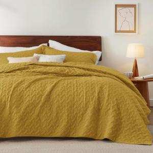 imageBedsure Quilts Queen Size  Lightweight Bedspreads Queen Size with Classic Honeycomb Quilting Soft Quilt Bedding Set White Comforter Set Coverlet for All Seasons with 2 Pillow Shams 90 x 96  SkinFriendly Soft AllSeason Comfort Breathable Lightweight Machine Washable26  Mustard Yellow