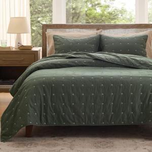 imageBedsure 100 Cotton Quilt Set  Queen Size Bedspread Lightweight Soft Bed Coverlet PureWoven 3Piece Cozy Stitching Comforter with 2 Pillow Shams in Embroidery Clover Pattern 90x96 in Linen Beige05  Olive Green  Four Leaf Clover
