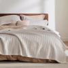 07 - Linen (Contrast Border)