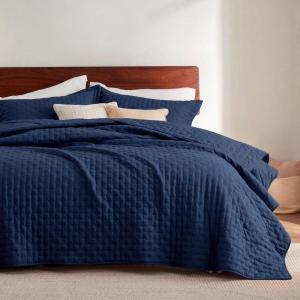 imageBedsure Quilts Queen Size  StitchFree Ultrasonic Quilting Lightweight Olive Green Comforter AllSeason Bedspread amp Coverlet Modern Floral Pattern Soft 3 Piece Machine Washable Bedding 90 x 96  StitchFree Quilting Ultra Soft Lightweight Machine Washable PetFriendly02  Navy  Clover