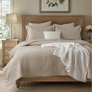 imageBedsure Quilts Queen Size  StitchFree Ultrasonic Quilting Lightweight Olive Green Comforter AllSeason Bedspread amp Coverlet Modern Floral Pattern Soft 3 Piece Machine Washable Bedding 90 x 96  StitchFree Quilting Ultra Soft Lightweight Machine Washable PetFriendly12  Linen  Clover