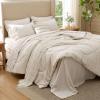 07 - Cream - Wavy Quilted