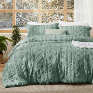 imageBedsure Boho Comforter Set Queen  Olive Green Tufted Queen Size Comforter 3 Pieces FarmhouseStyle Embroidery Bed Set Soft Fluffy Geometric Pattern Bedding for All Seasons14  Green  Elegant