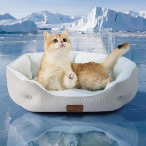 imageBedsure Self Warming Cat Bed  Round Cat Beds for Indoor Cats Washable Pet Bed for Puppy and Kitten with SlipResistant Bottom 20 Inches Self Warming Grey NonElectricArctic Cooling Blue