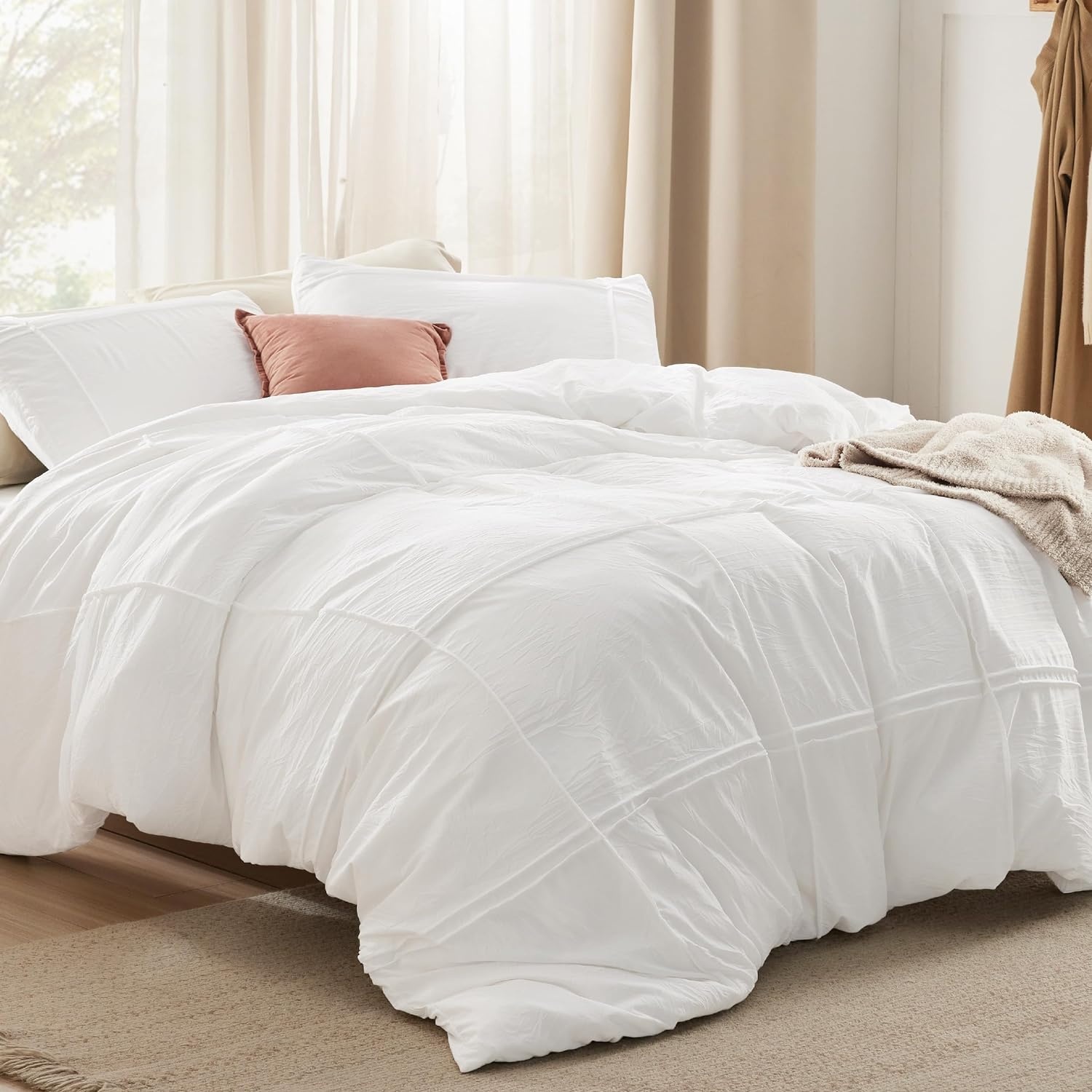image:imageBedsure Boho Duvet Cover King Size  Rose Pink Tufted Boho Bedding Distressed Vintage Embroidery Bedding for All Seasons 3 Pieces 1 Soft Jacquard King Comforter Cover and 2 Pillow Shams34  White  Grid No Comforter