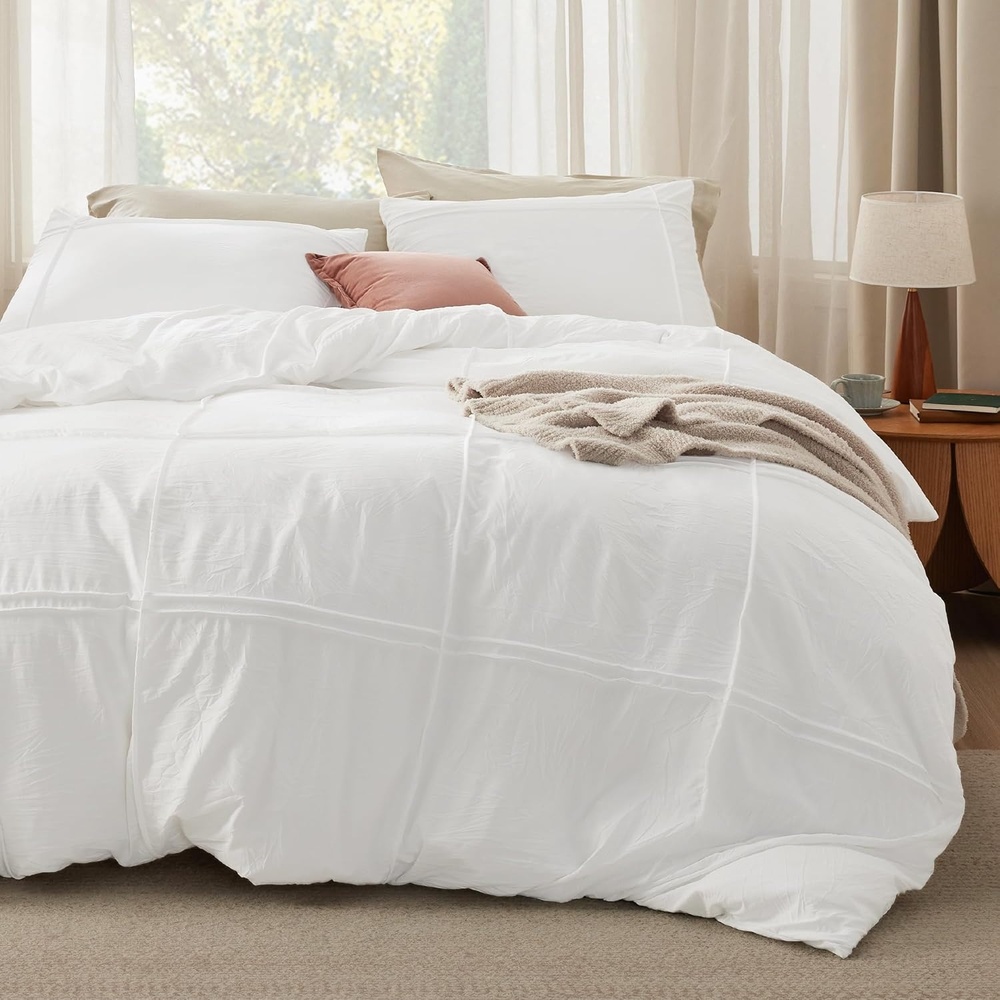 image:imageBedsure Boho Duvet Cover King Size  Rose Pink Tufted Boho Bedding Distressed Vintage Embroidery Bedding for All Seasons 3 Pieces 1 Soft Jacquard King Comforter Cover and 2 Pillow Shams34  White  Grid No Comforter