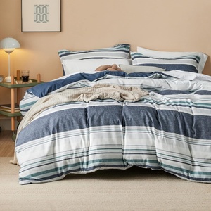 image:imageBedsure Duvet Cover Queen Size  Reversible Green FloralampBird Duvet Cover Set with Zipper Closure 3 Pieces Mistletoe Bedding Set with 8 Corner Ties and 2 Pillow Shams 20x2609  Blue No Comforter