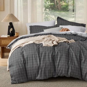 image:imageBedsure Duvet Cover Queen Size  Reversible Green FloralampBird Duvet Cover Set with Zipper Closure 3 Pieces Mistletoe Bedding Set with 8 Corner Ties and 2 Pillow Shams 20x2612  Dark Grey No Comforter