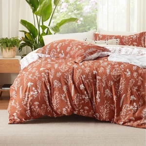 image:imageBedsure Duvet Cover Queen Size  Reversible Green FloralampBird Duvet Cover Set with Zipper Closure 3 Pieces Mistletoe Bedding Set with 8 Corner Ties and 2 Pillow Shams 20x2619  Terracotta No Comforter